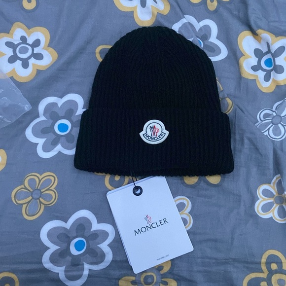 Brand new Moncler Hat. Never worn. - Picture 2 of 2